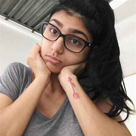 mia khalifa ki sexy videos|Mia Khalifa New Porn Videos